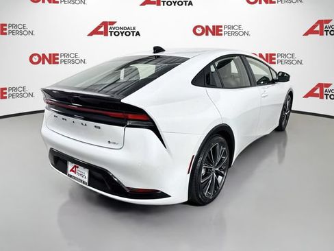 Certified 2026 Toyota Prius XLE FWD image 8