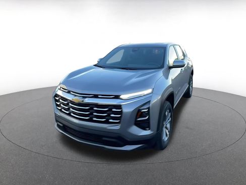 Used 2025 Chevrolet Equinox LT image 7