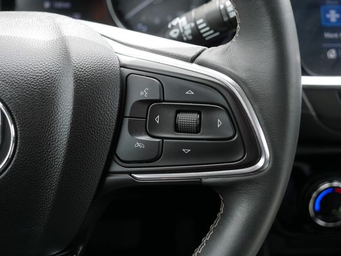 Used 2023 Buick Encore GX Preferred w/ Cold Weather Comfort Package AWD/4WD image 30