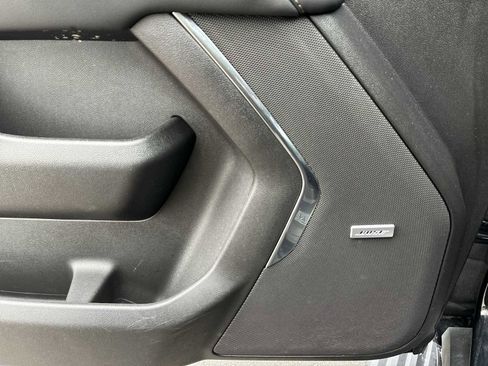 Used 2023 Chevrolet Tahoe High Country image 25