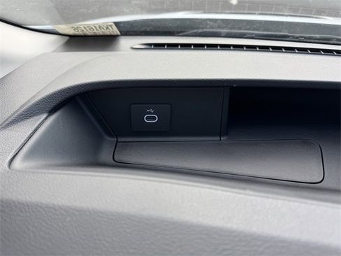 New 2026 Ford Transit 250 148 Medium Roof Extended AWD image 23