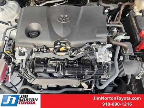 Used 2024 Toyota Camry LE image 32