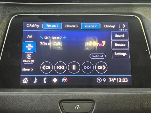 Used 2022 Cadillac XT4 Premium Luxury w/ Enhanced Visibility Package image 18