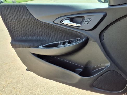 Used 2022 Chevrolet Malibu LT image 16