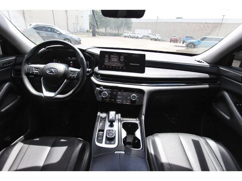 Used 2023 INFINITI QX60 Luxe w/ Cargo Package FWD image 12