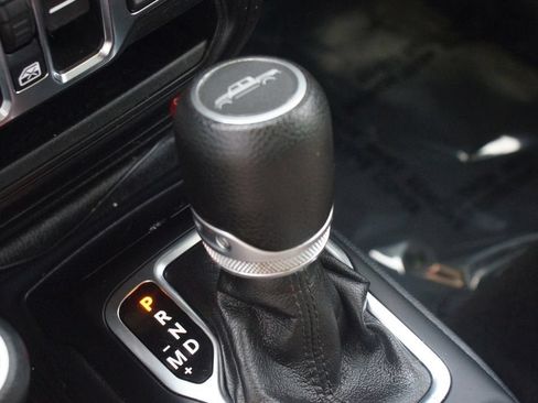 Used 2021 Jeep Gladiator Sport AWD/4WD image 13