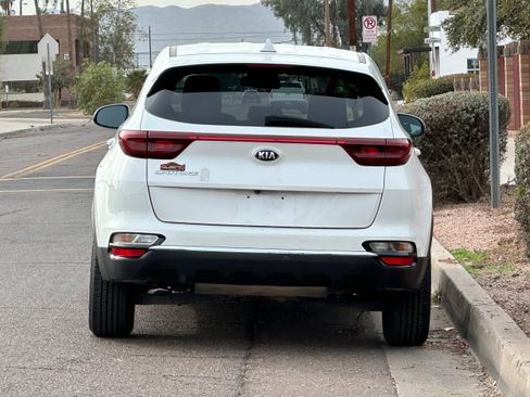 Used 2021 Kia Sportage LX FWD image 5