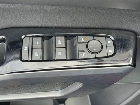 New 2026 Nissan Pathfinder SL w/ SL Premium Package image 15