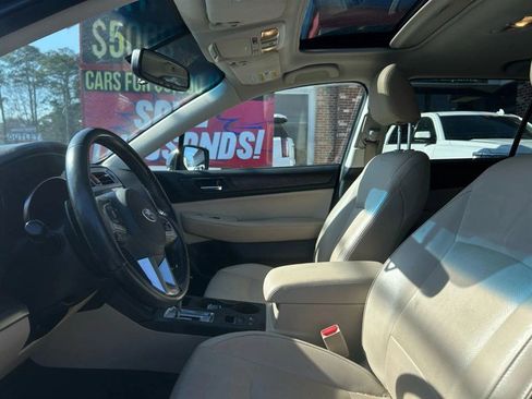 Used 2016 Subaru Outback 2.5i Limited image 9