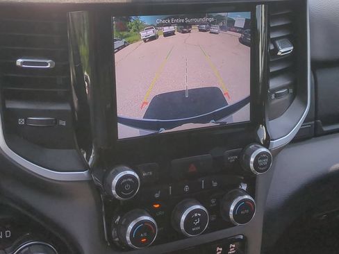 Used 2022 RAM 1500 Big Horn AWD/4WD image 21