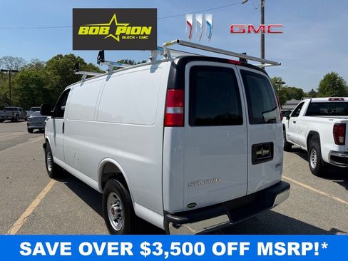 New 2025 GMC Savana 2500 w/ Chrome Appearance Package RWD image 4