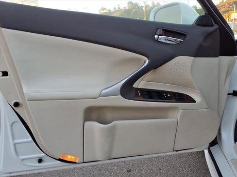Used 2012 Lexus IS 250 w/ Premium Pkg Value Edition image 12