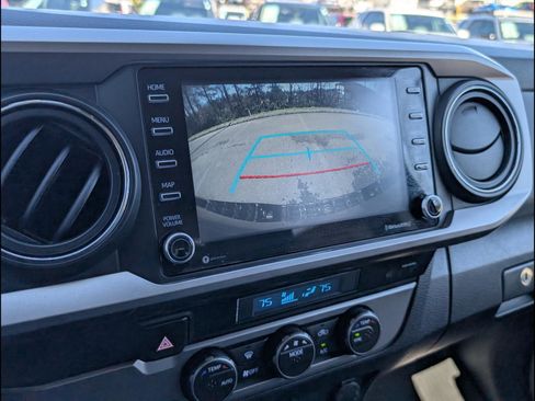 Used 2021 Toyota Tacoma SR5 image 12