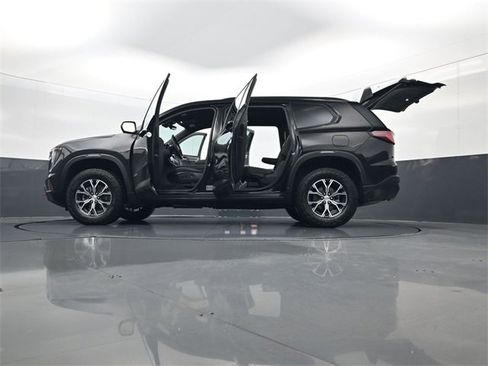 Certified 2024 GMC Acadia AT4 w/ Super Cruise Package image 35