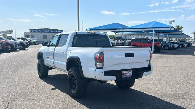 Used 2021 Toyota Tacoma TRD Off-Road w/ TRD Premium Off Road Package AWD/4WD image 5