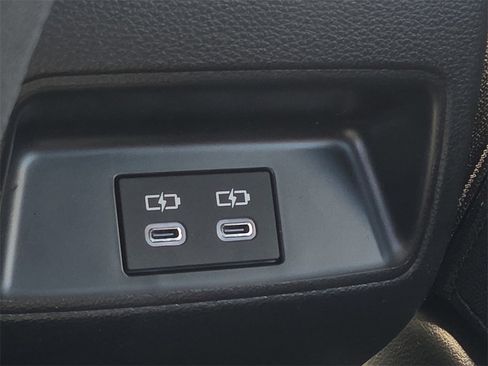 New 2026 Toyota Corolla SE image 13