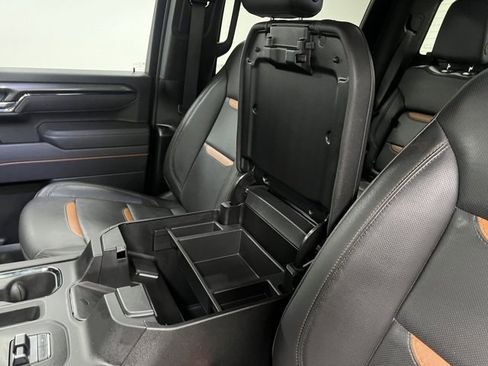 Used 2025 GMC Sierra 3500 AT4 w/ AT4 Premium Plus Package image 26