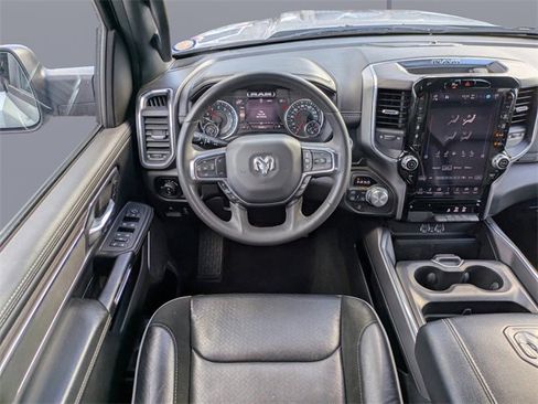 Used 2025 RAM 1500 Laramie image 16