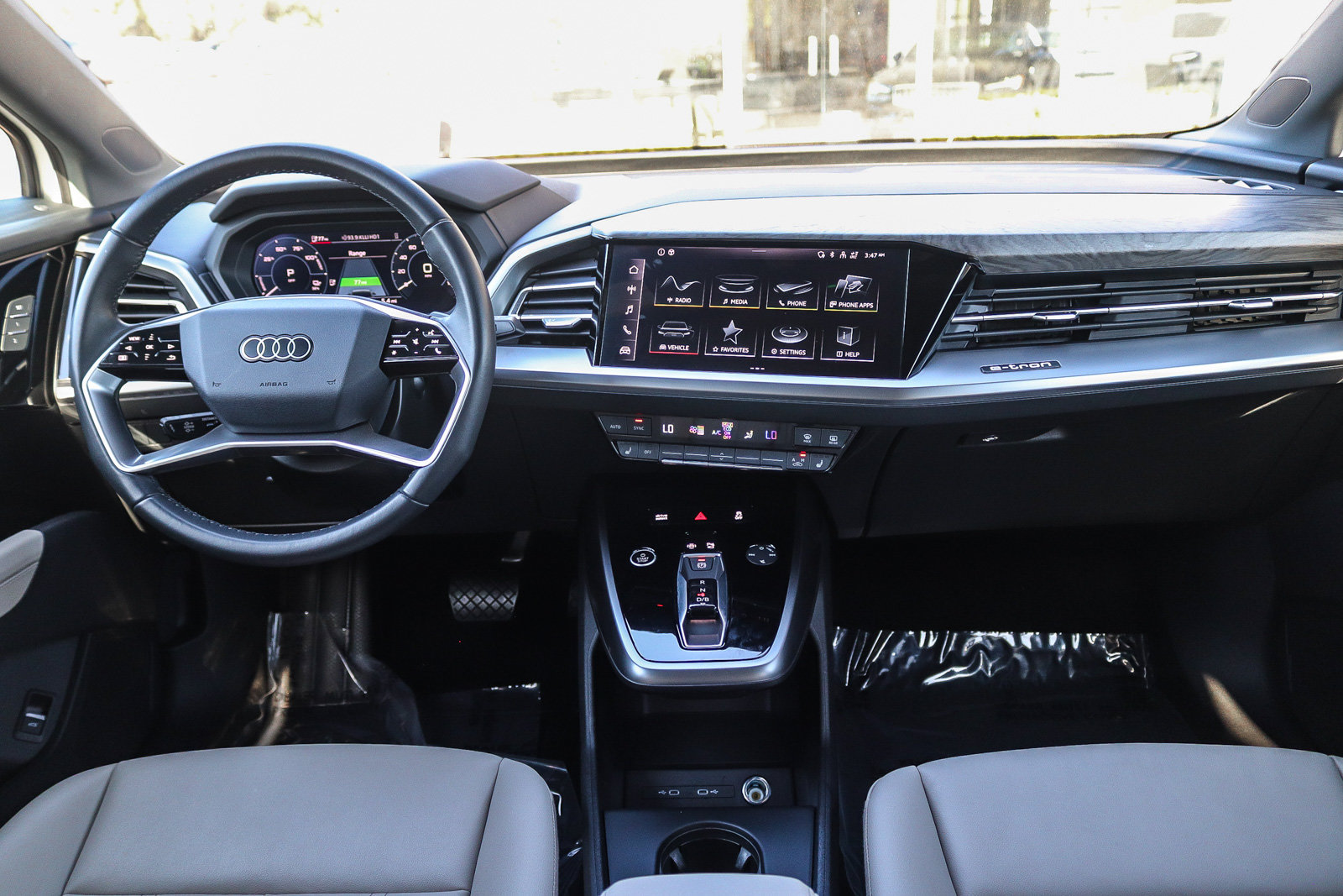 Used 2024 Audi Q4 e-tron Premium w/ Convenience Package AWD/4WD image 14