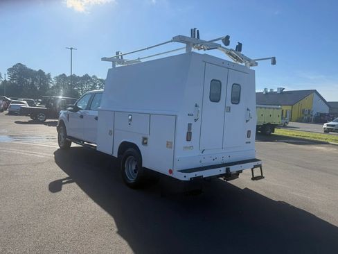 Used 2019 Ford F350 XL w/ Power Equipment Group AWD/4WD image 3