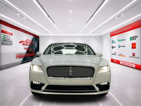 Used 2020 Lincoln Continental AWD w/ Premium Package image 2