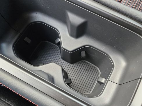 New 2026 Nissan Kicks SR image 23