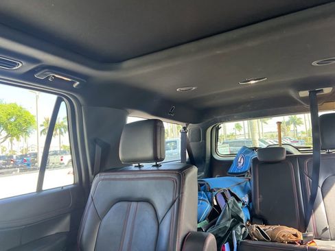 Used 2023 Ford Expedition Max Limited RWD image 2