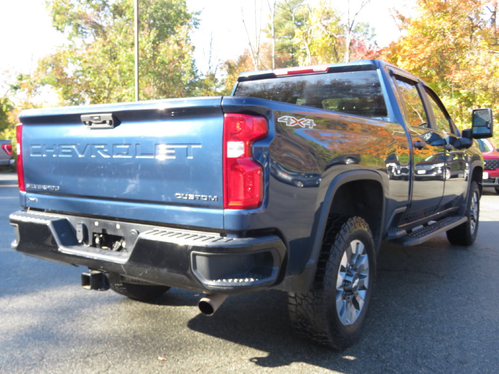 Used 2021 Chevrolet Silverado 2500 Custom w/ Custom Value Package AWD/4WD image 5