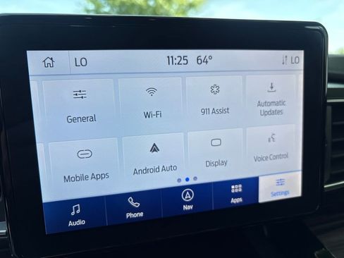 Used 2023 Ford Explorer Limited w/ Hybrid Equipment Group 310A AWD/4WD image 37