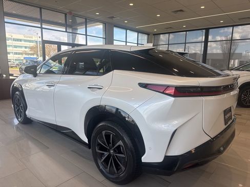 New 2026 Lexus RZ 450e AWD image 3