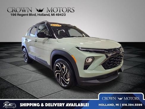 Certified 2024 Chevrolet TrailBlazer RS w/ Convenience Package image 1