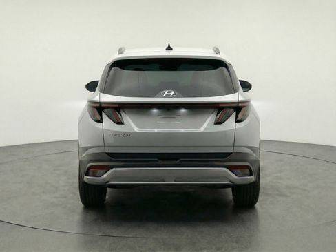 Used 2025 Hyundai Tucson SEL AWD/4WD image 7