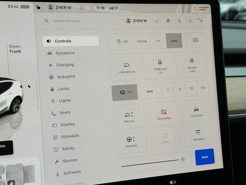 Used 2022 Tesla Model Y Long Range image 26