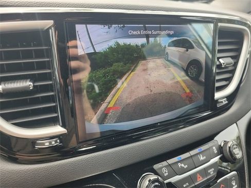 New 2026 Chrysler Voyager LX image 30