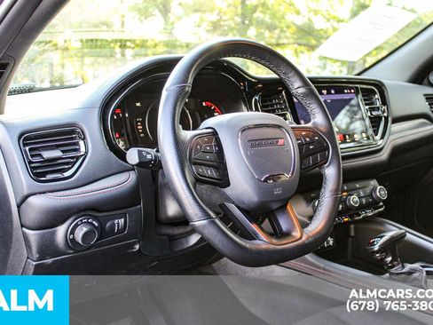 Used 2025 Dodge Durango GT RWD image 24