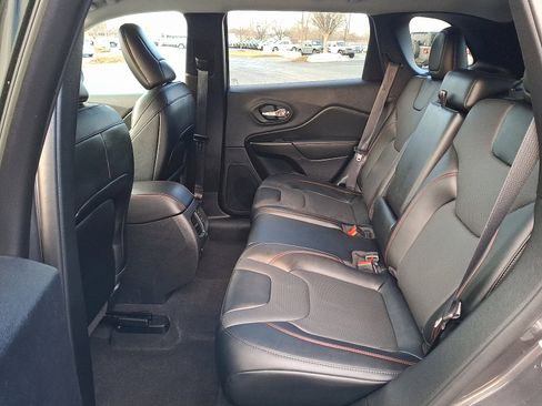 Certified 2022 Jeep Cherokee Trailhawk w/ Sound & Nav Group image 10