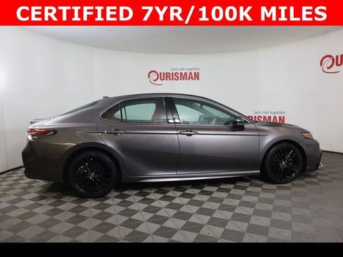 Used 2024 Toyota Camry XSE image 11