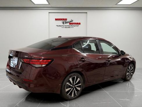 Used 2022 Nissan Sentra SV w/ SV Premium Package FWD image 7