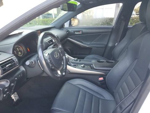 Used 2019 Lexus IS 300 F Sport w/ F Sport Package RWD image 17