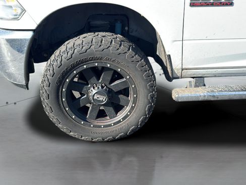 Used 2017 RAM 2500 Tradesman w/ Chrome Appearance Group AWD/4WD image 16