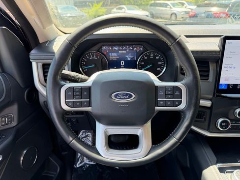 Used 2024 Ford Expedition Max XLT AWD/4WD image 15