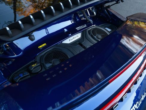 Used 2022 Porsche 911 Turbo S image 27