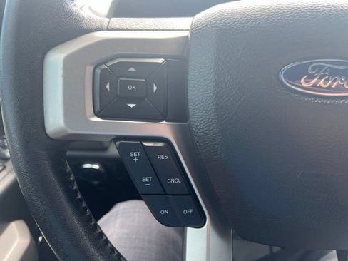 Used 2020 Ford F150 Lariat AWD/4WD image 14
