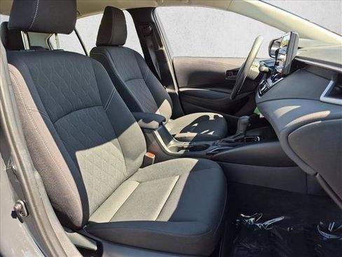 Used 2026 Toyota Corolla LE FWD image 19