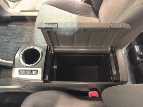 Used 2014 Toyota Prius V Three FWD image 20
