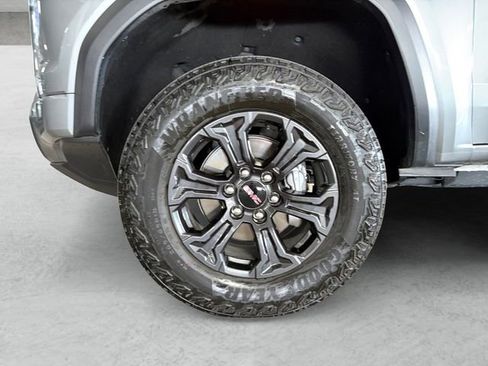 Certified 2024 GMC Canyon Elevation w/ Elevation Premium Package image 23