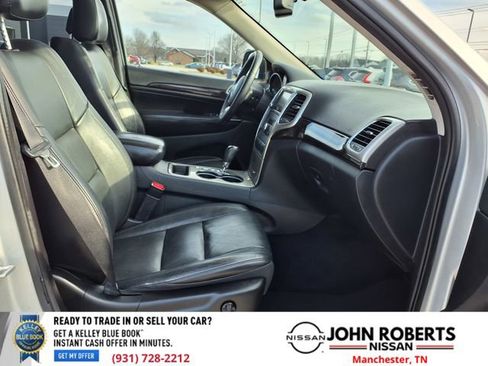 Used 2012 Jeep Grand Cherokee Laredo image 20