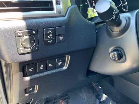 Used 2022 Lexus GX 460 Premium w/ Premium Plus Package AWD/4WD image 36