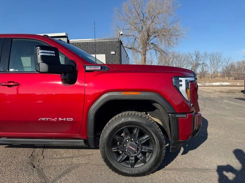 Used 2024 GMC Sierra 2500 AT4 w/ AT4 Premium Plus Package image 2