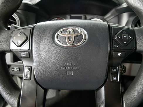 Used 2019 Toyota Tacoma SR w/ SR Convenience Package image 25